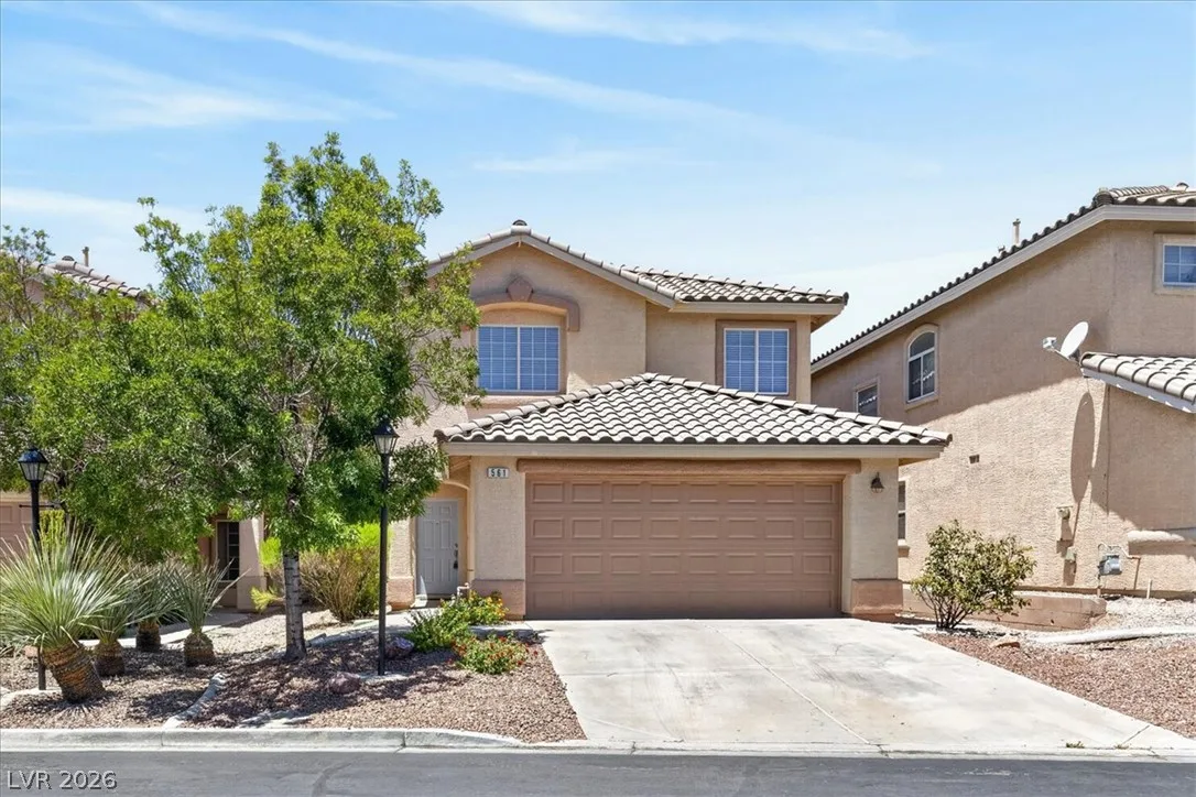 561 Aspen Leaf Street — photo 3