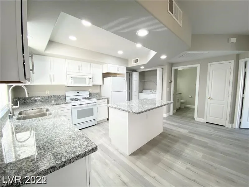 3601 Pintadas Street 102 — photo 3