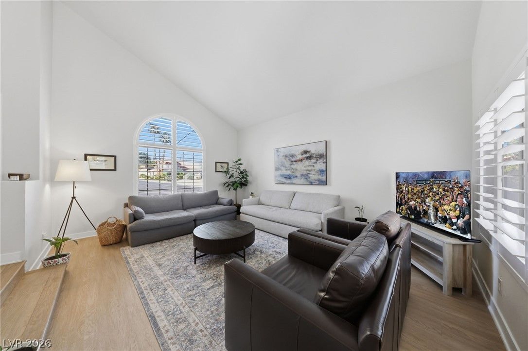 9401 Crown Vista Lane — photo 3 of 17
