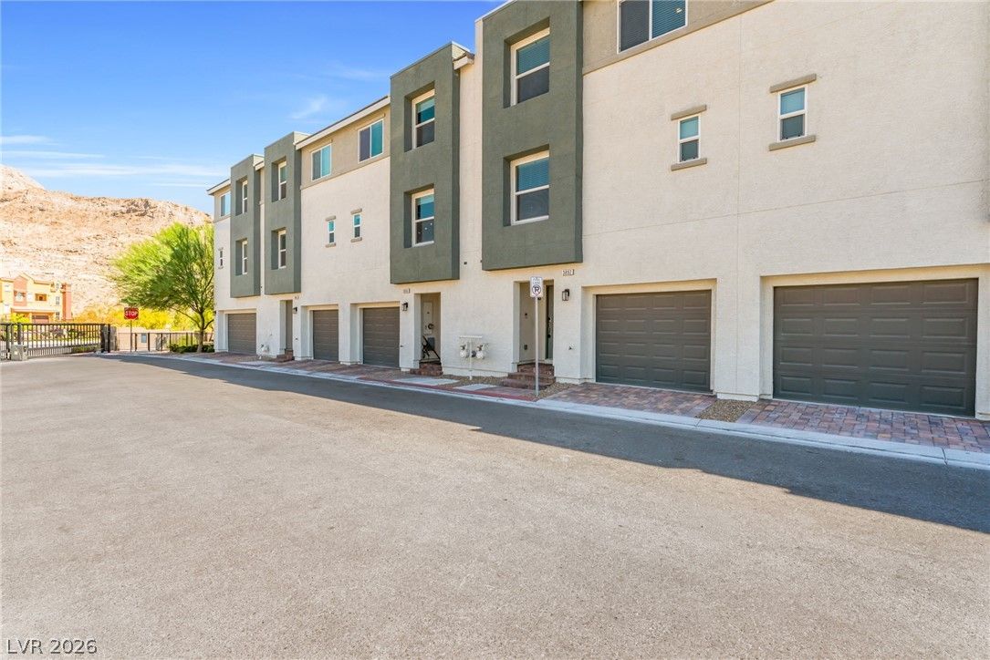 3892 Enchanted Sky Street — photo 3 of 26