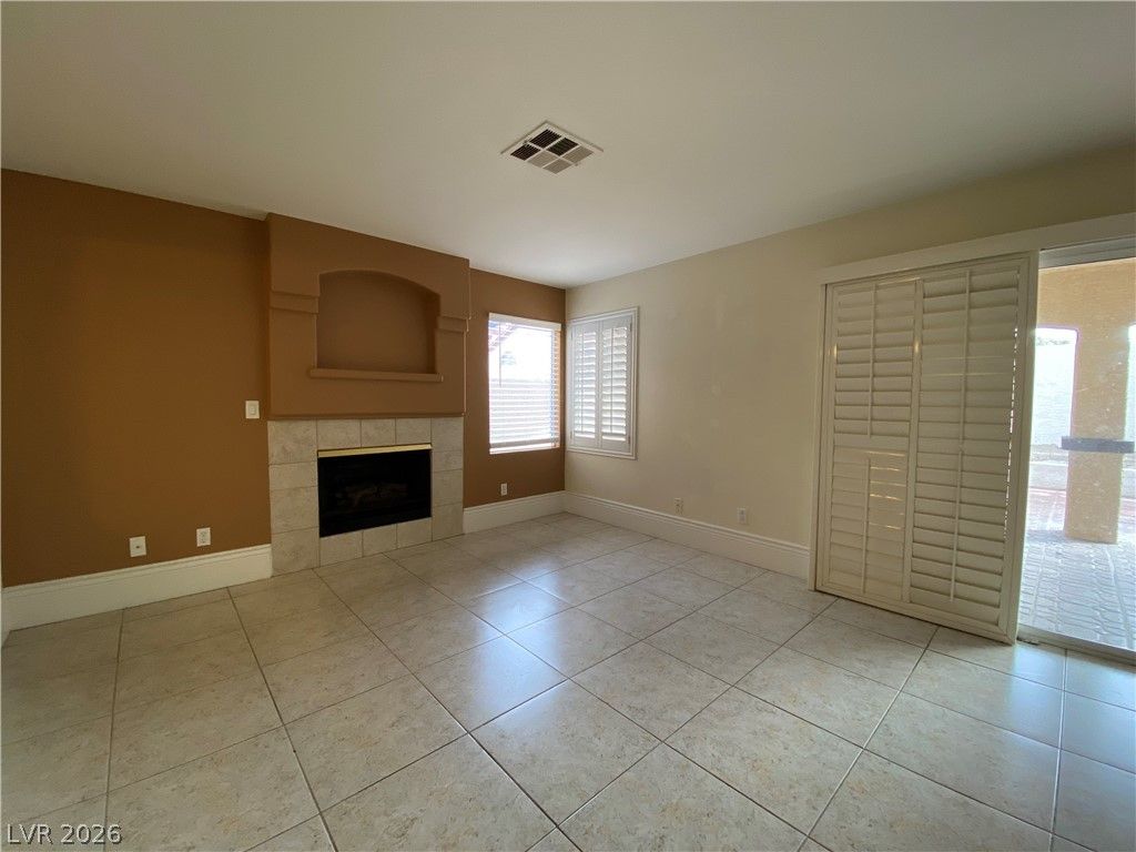 8111 Cimarron Meadows Way — photo 5
