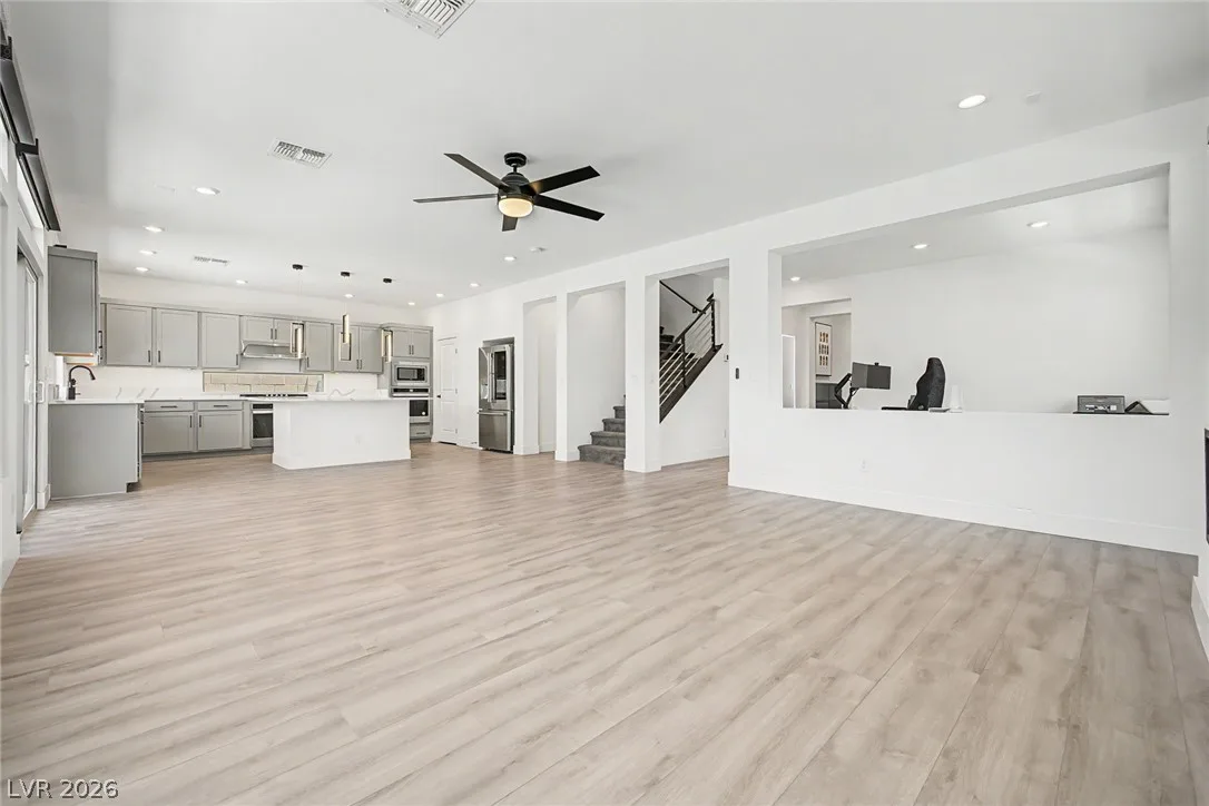 7094 Bold Rock Avenue — photo 4