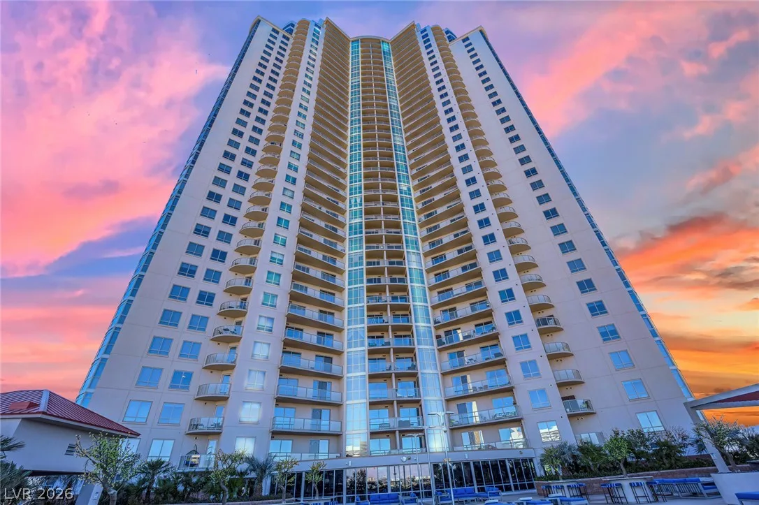 200 West Sahara Avenue 603 — photo 2