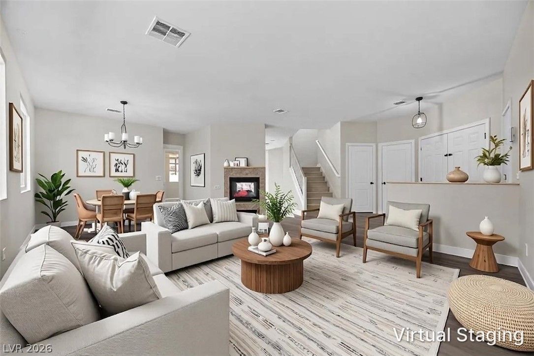 10756 Valencia Hills Street — photo 4 of 39