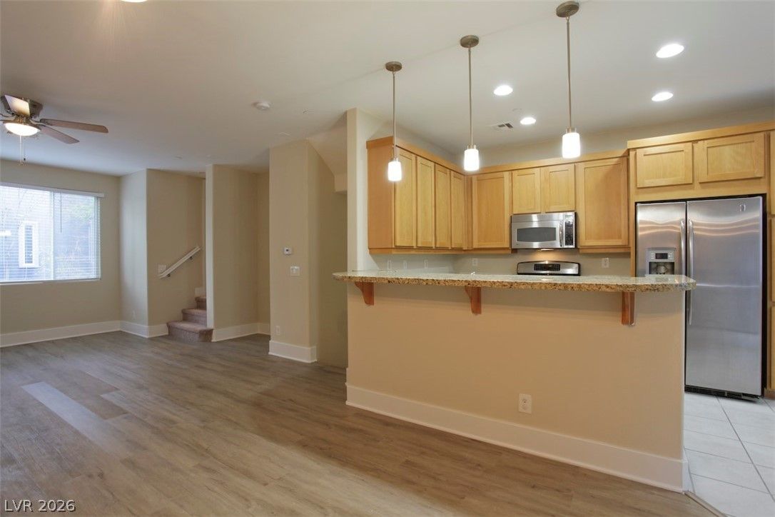 9050 West Tropicana Avenue 1165 — photo 3 of 36