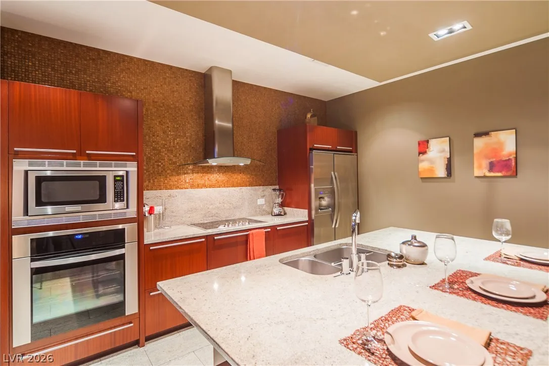 4471 Dean Martin Drive 1605 — photo 4