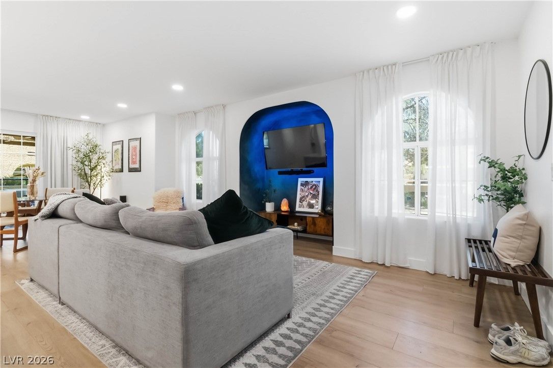 7950 West Flamingo Road 1180 — photo 5 of 26