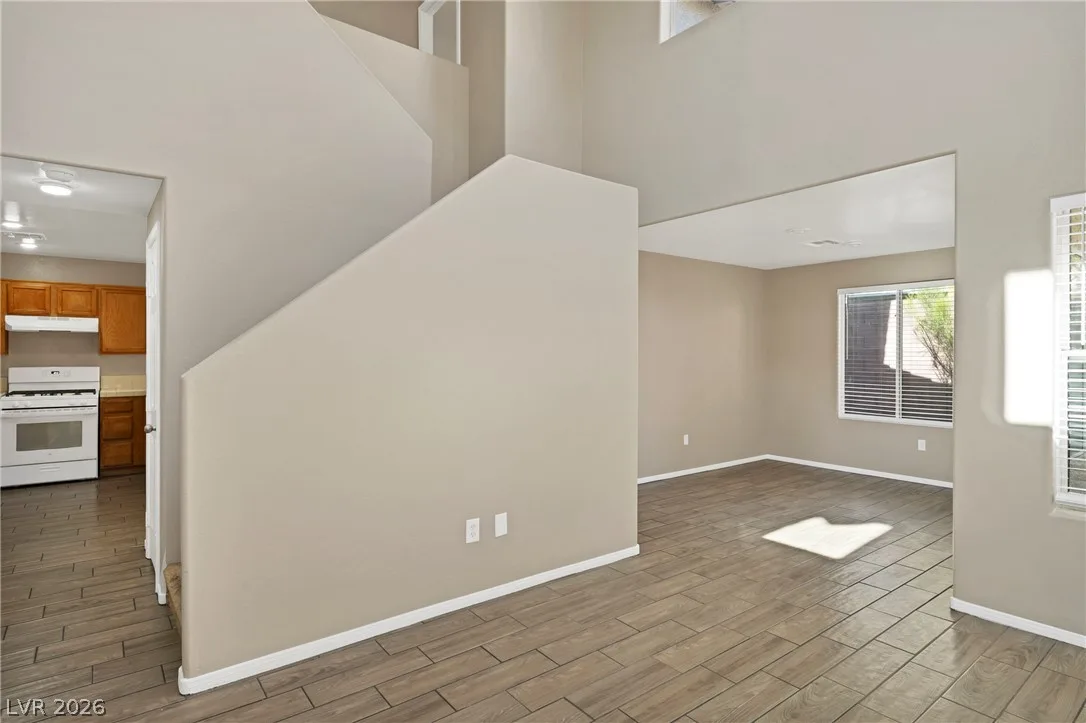 7429 Granada Willows Street — photo 5