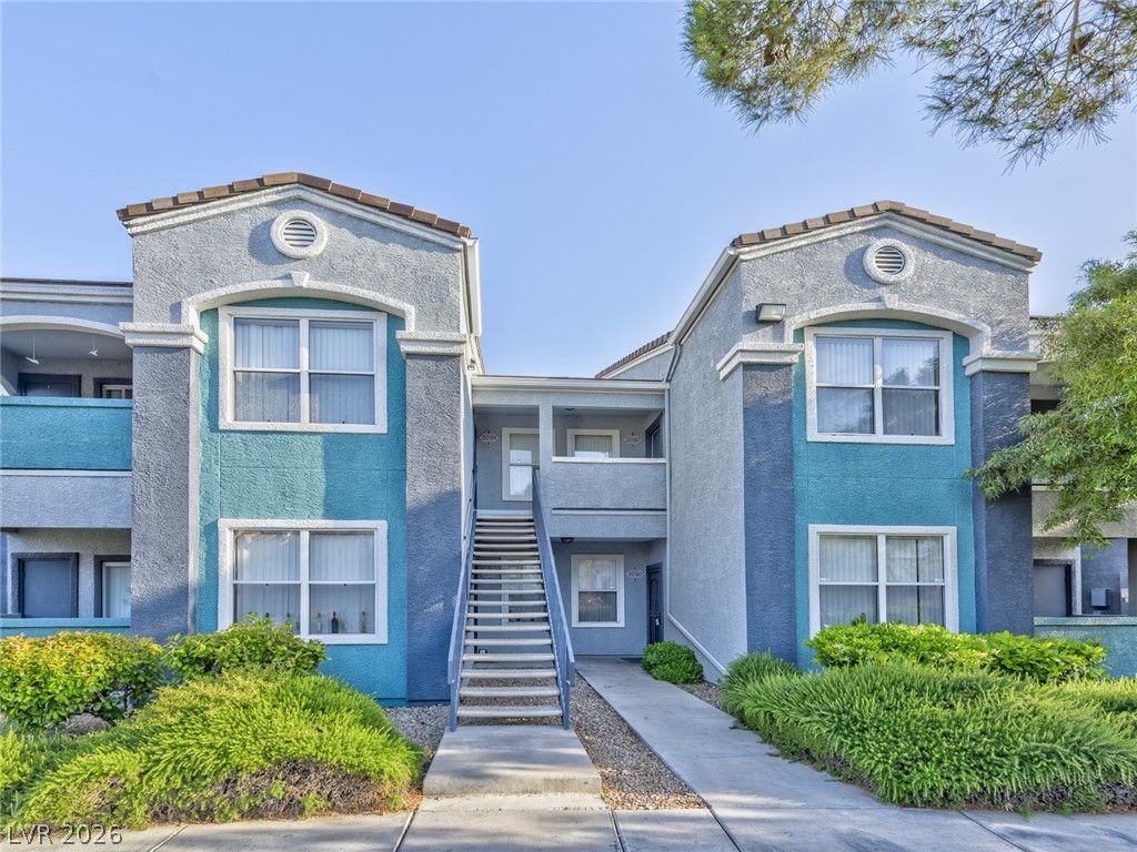 6955 North Durango Drive 1040 — photo 1