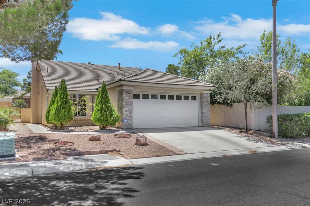 1705 Eagle Peak Way — photo 3