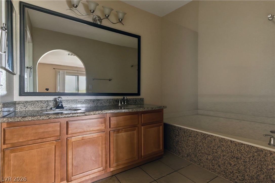 1810 North Decatur Boulevard 202 — photo 5 of 19