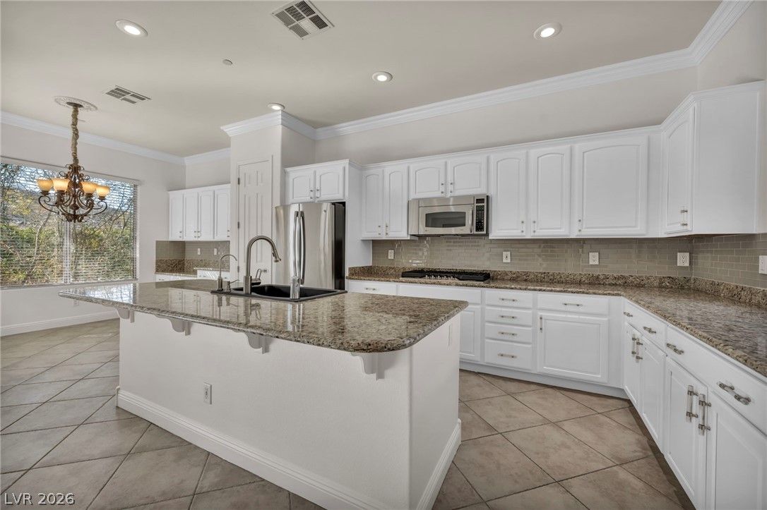 37 Stonemark Drive — photo 4