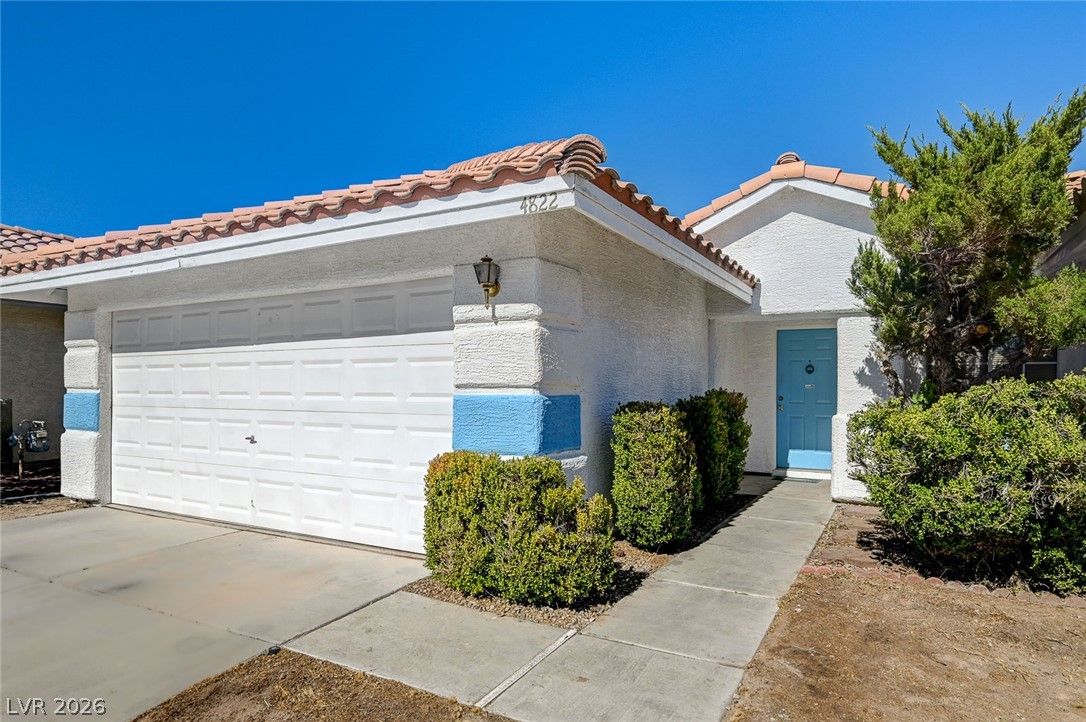 4822 Hunters Run Drive — photo 4