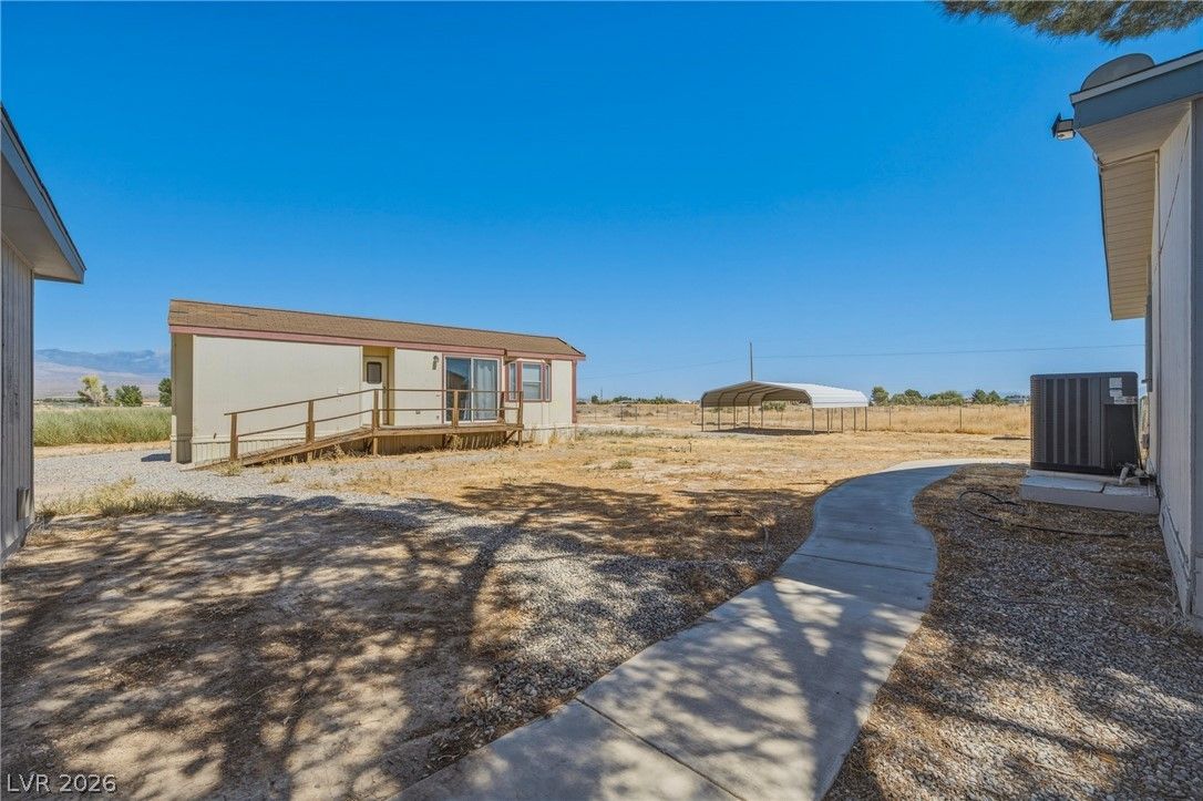 1771 McMurray Drive — photo 2
