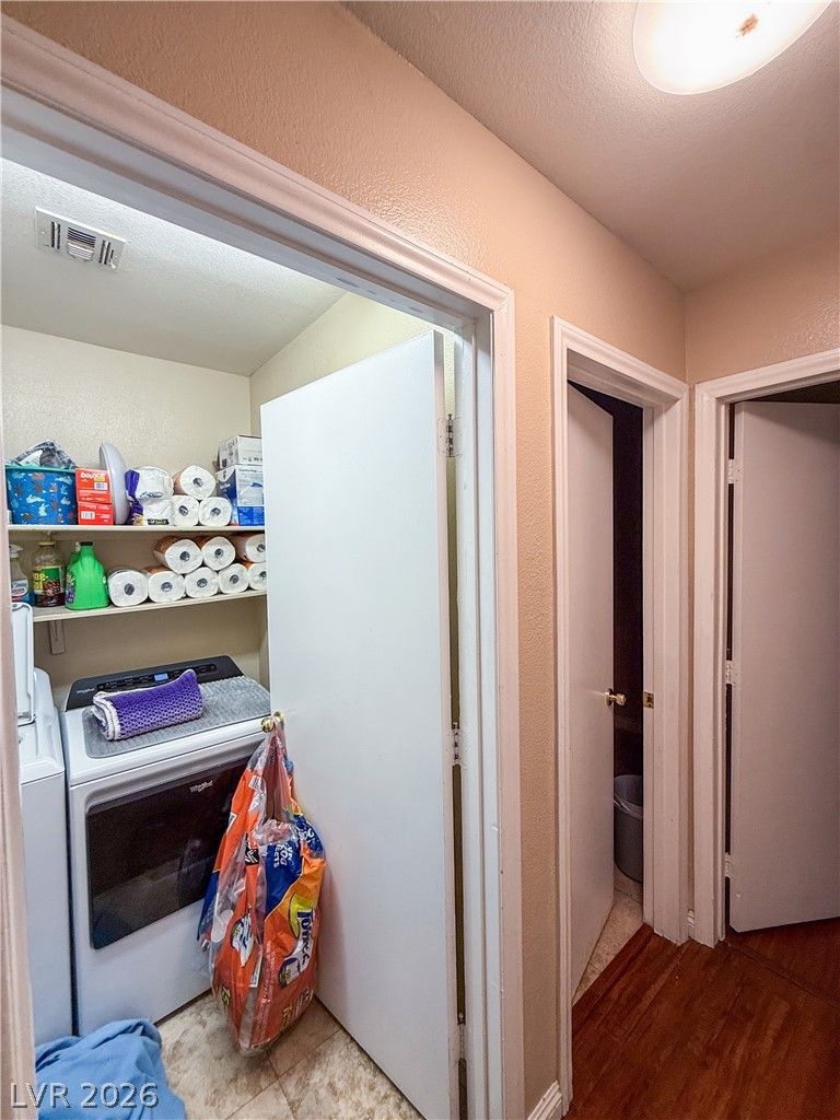 5324 Creeping Ivy Court — photo 2
