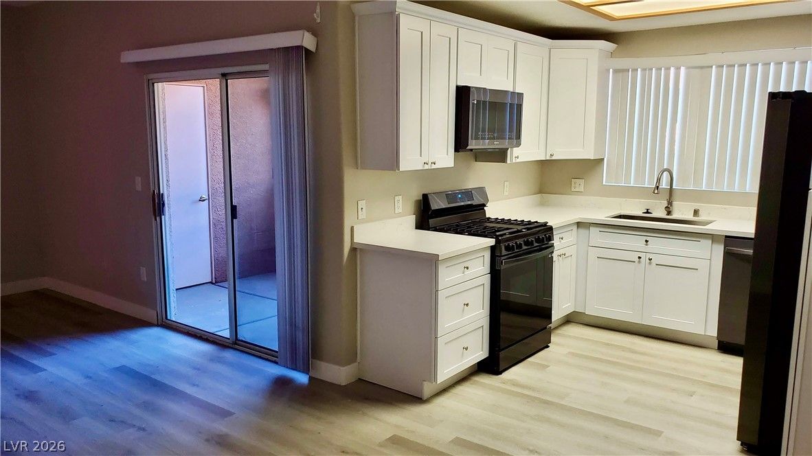 830 CARNEGIE Street 513 — photo 1