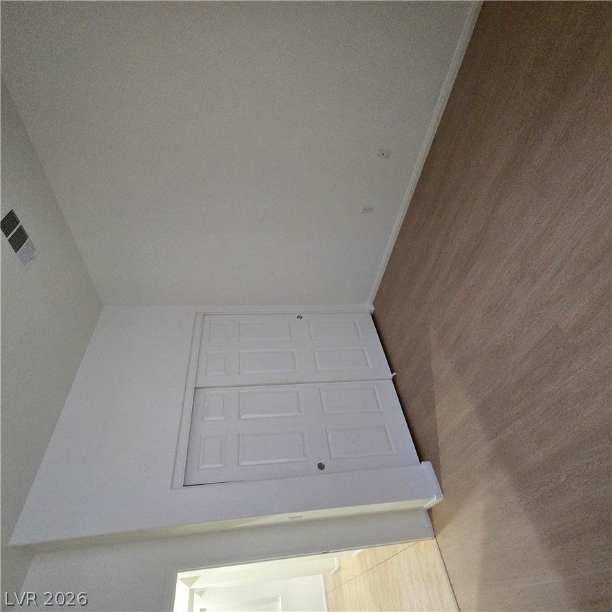 Photo 34