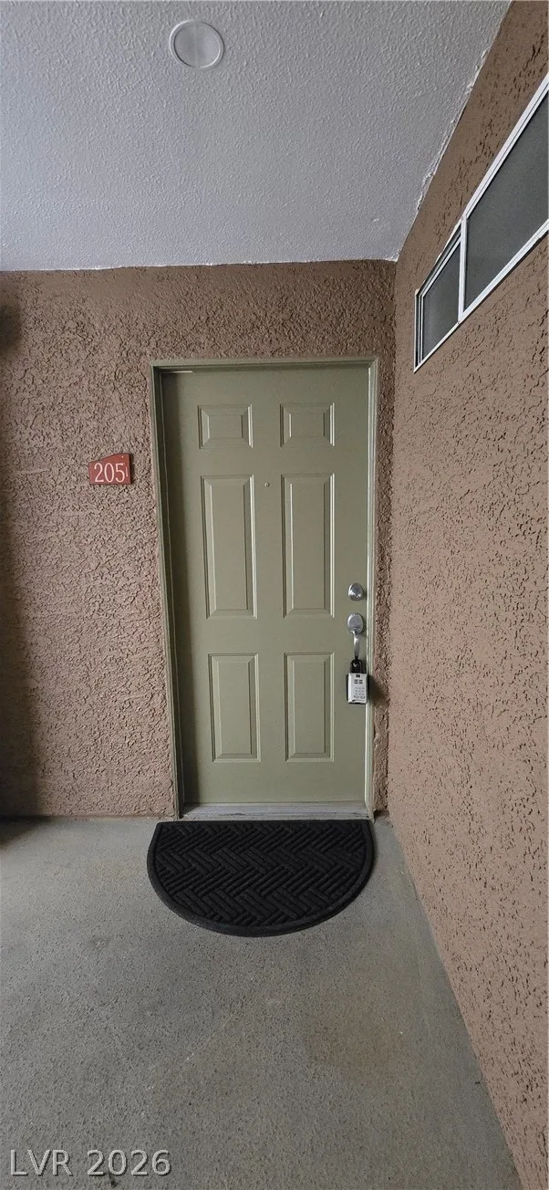 2121 SEALION Drive 205 — photo 2