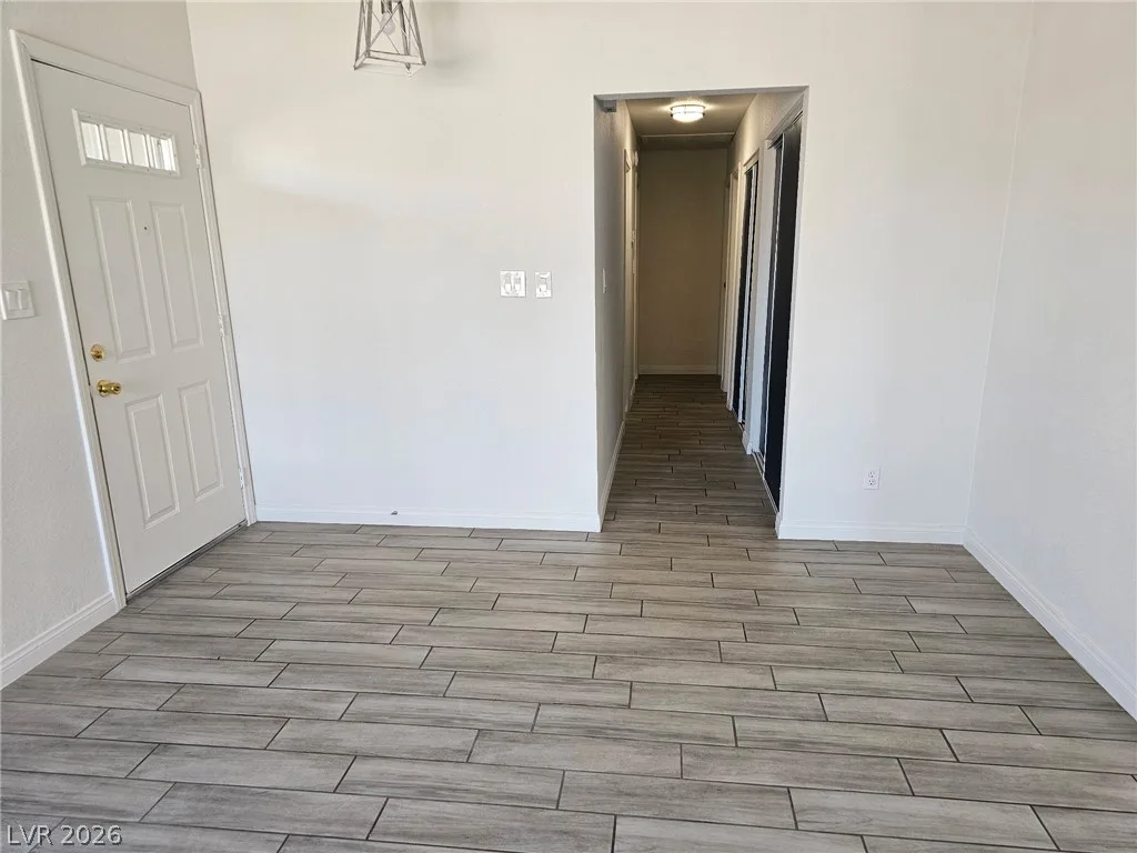 3905 Starflower Court — photo 4
