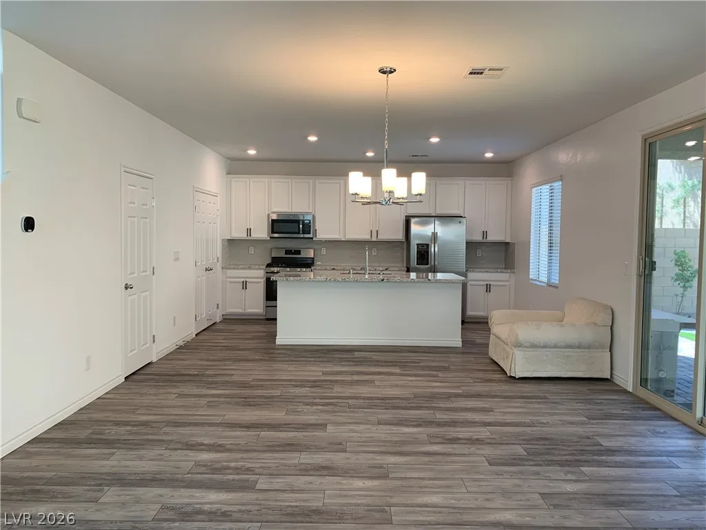8179 Skye Plum Street — photo 5