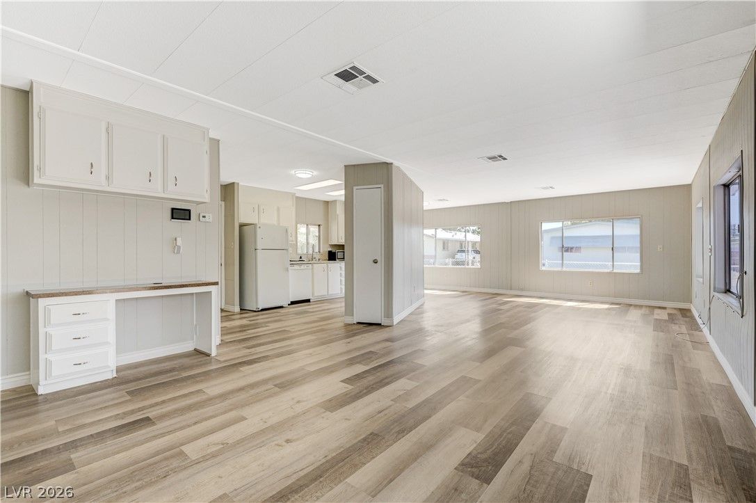 3619 Katmai Drive — photo 3