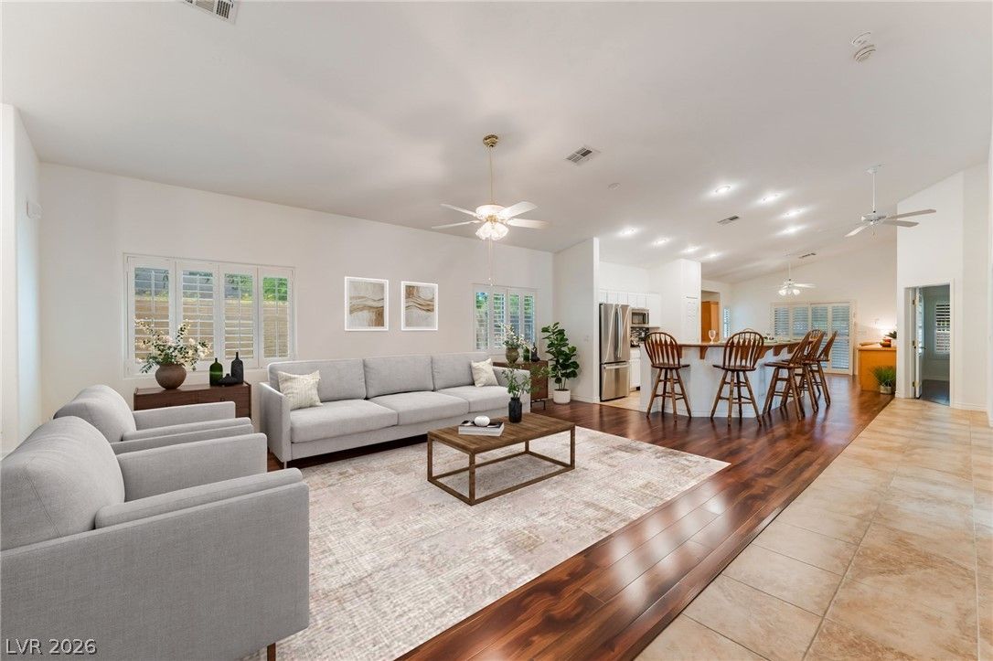 8096 Chestnut Glen Avenue — photo 4