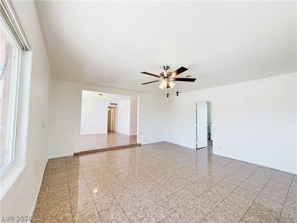 6108 Preston Circle — photo 2