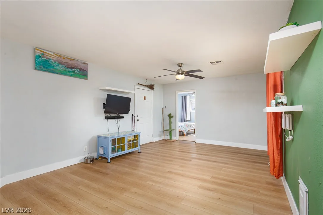1016 Sweeney Avenue — photo 5 of 30