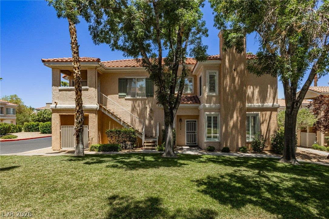 251 South Green Valley Parkway 5514 — photo 4 of 44