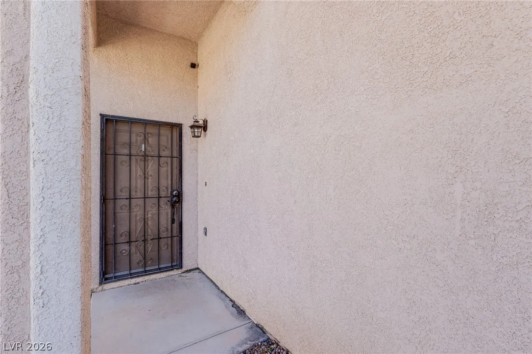 8812 Meisenheimer Avenue — photo 3