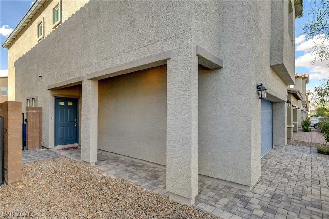 7727 Moore Creek Lane — photo 4