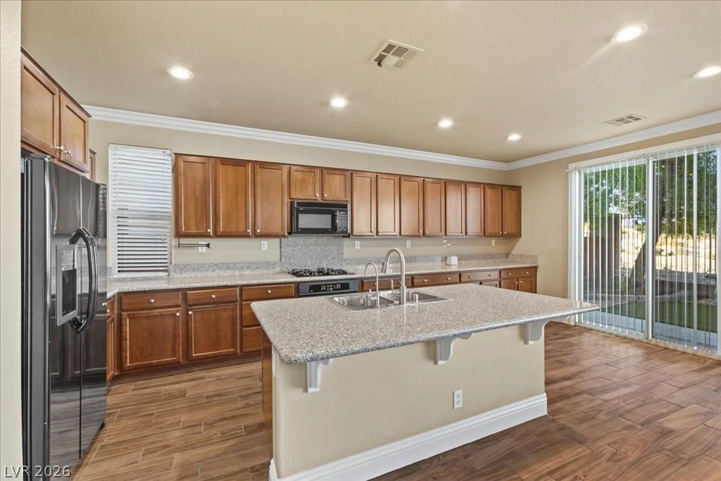 7149 Pipers Run — photo 4 of 41