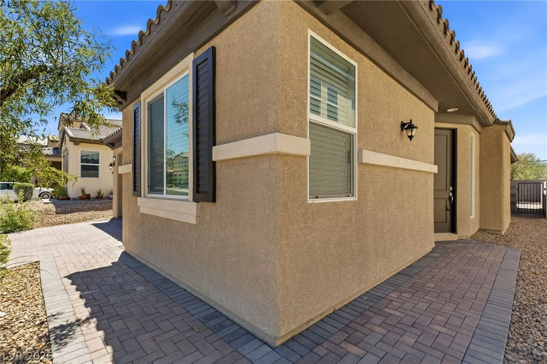 6829 Painted Morning Avenue — photo 3