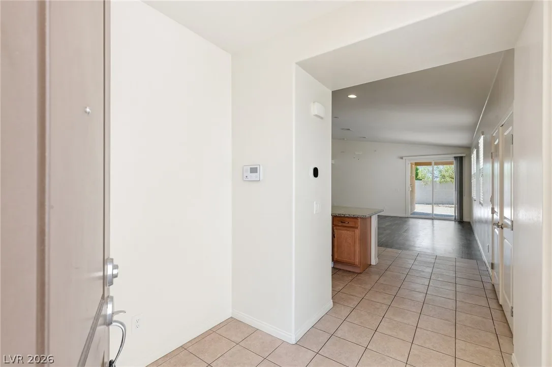 6829 Painted Morning Avenue — photo 4