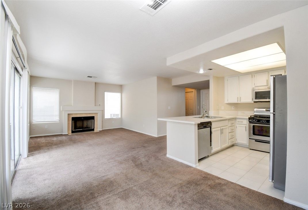 2873 Moonlight Bay Lane — photo 3
