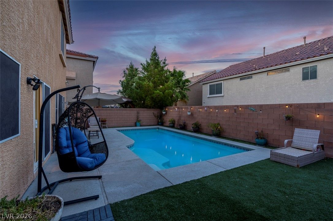 9726 Fox Estate St — photo 3
