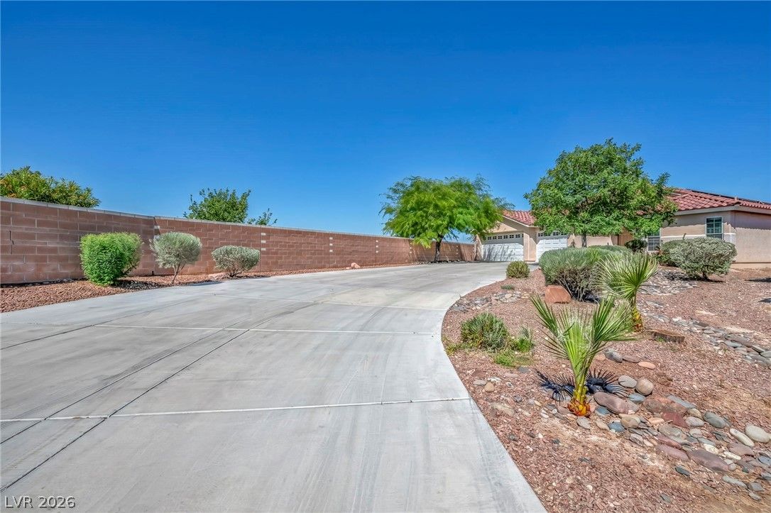 6405 Raptor Court — photo 3