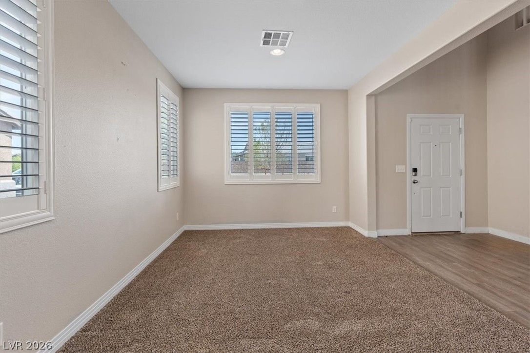 1121 Copper Grass Street — photo 3