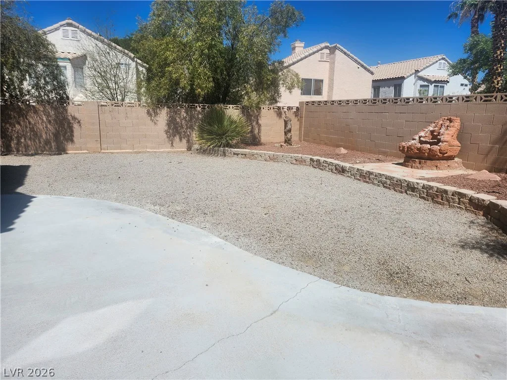 8428 Oyster Drive — photo 3