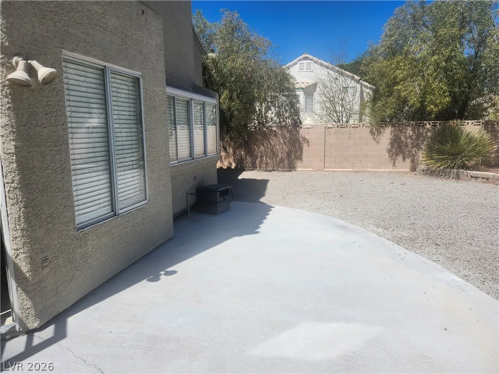 8428 Oyster Drive — photo 4