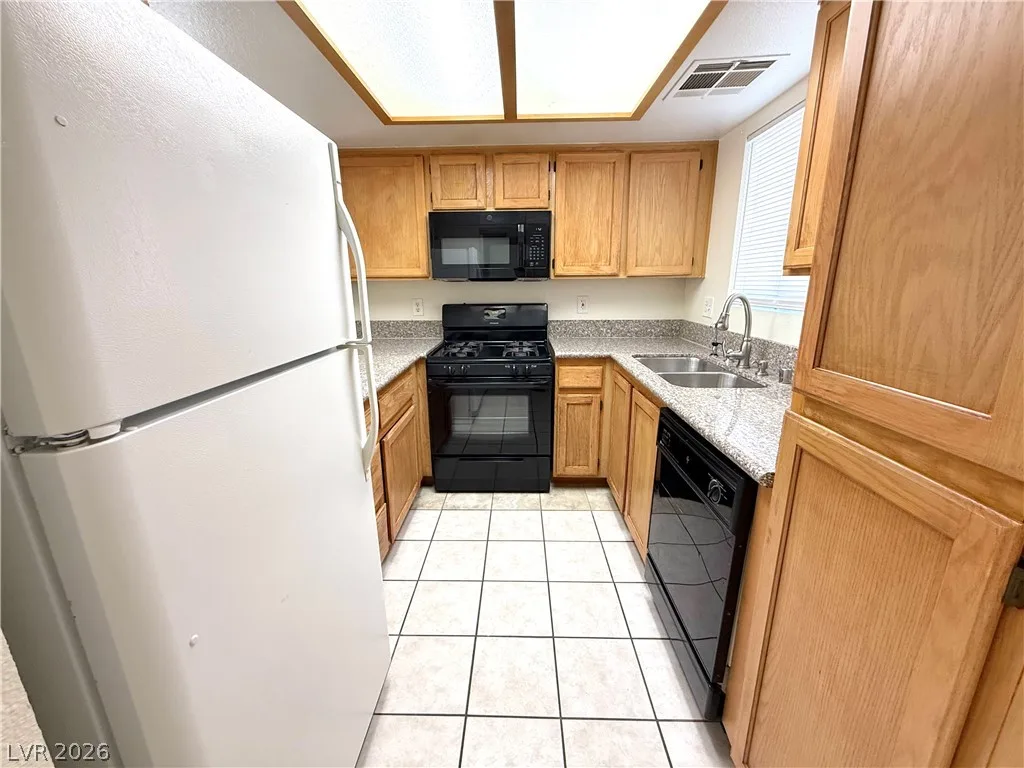 7100 Pirates Cove Road 1110 — photo 4