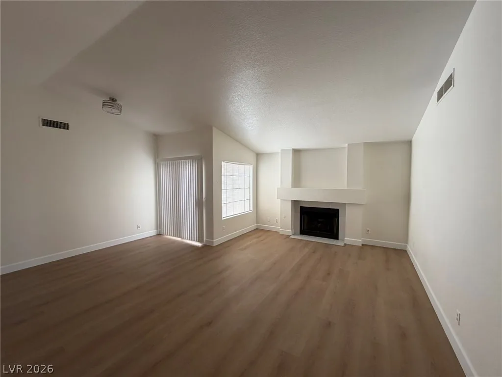 2324 Chapman Hill Drive — photo 3