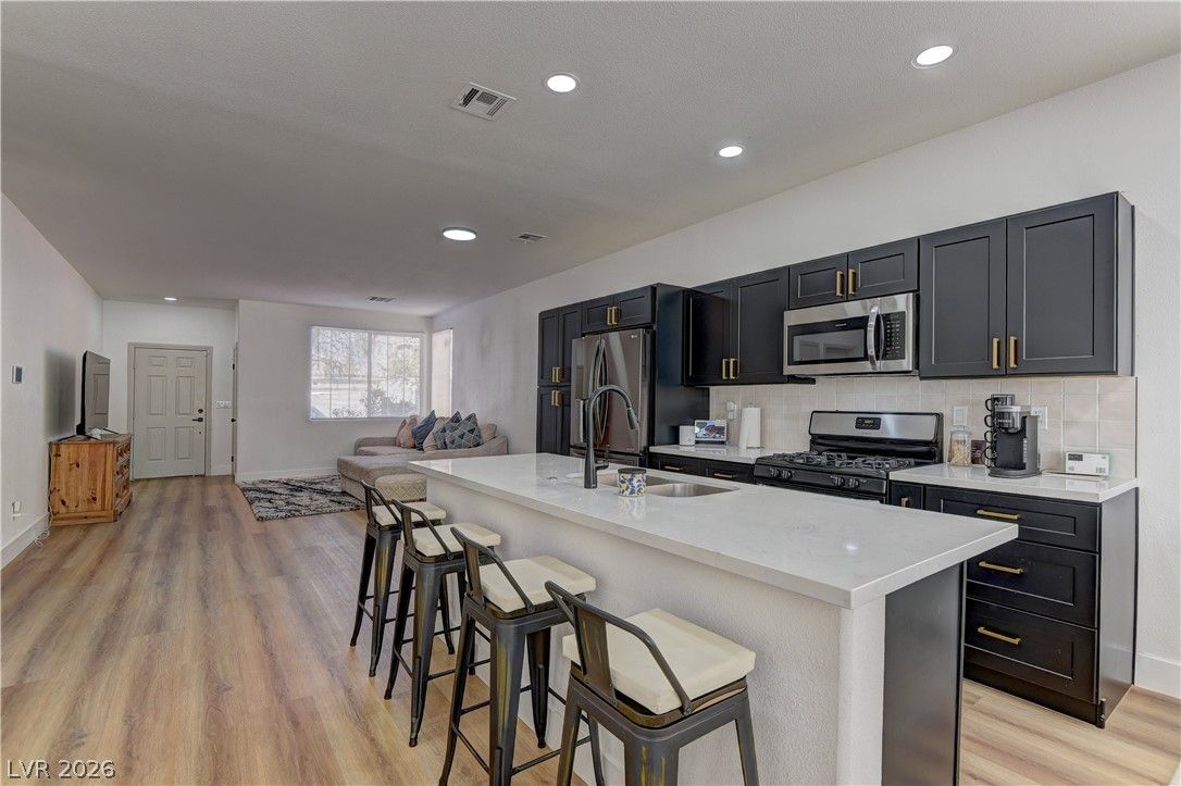 1176 Colgate Lane — photo 5 of 15