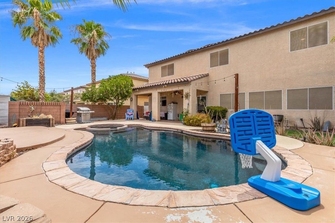 6324 Sterling Ranch Way — photo 2
