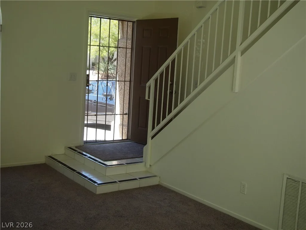 7724 Bauble Avenue — photo 5