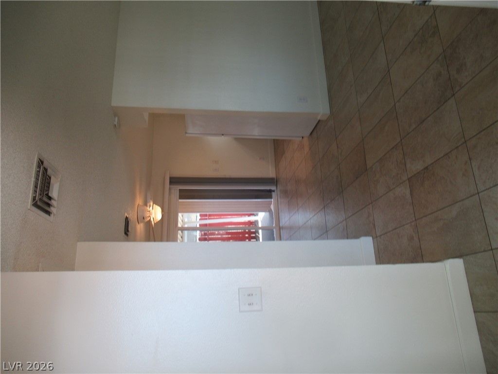 357 East VAN WAGENEN Street 0 — photo 4