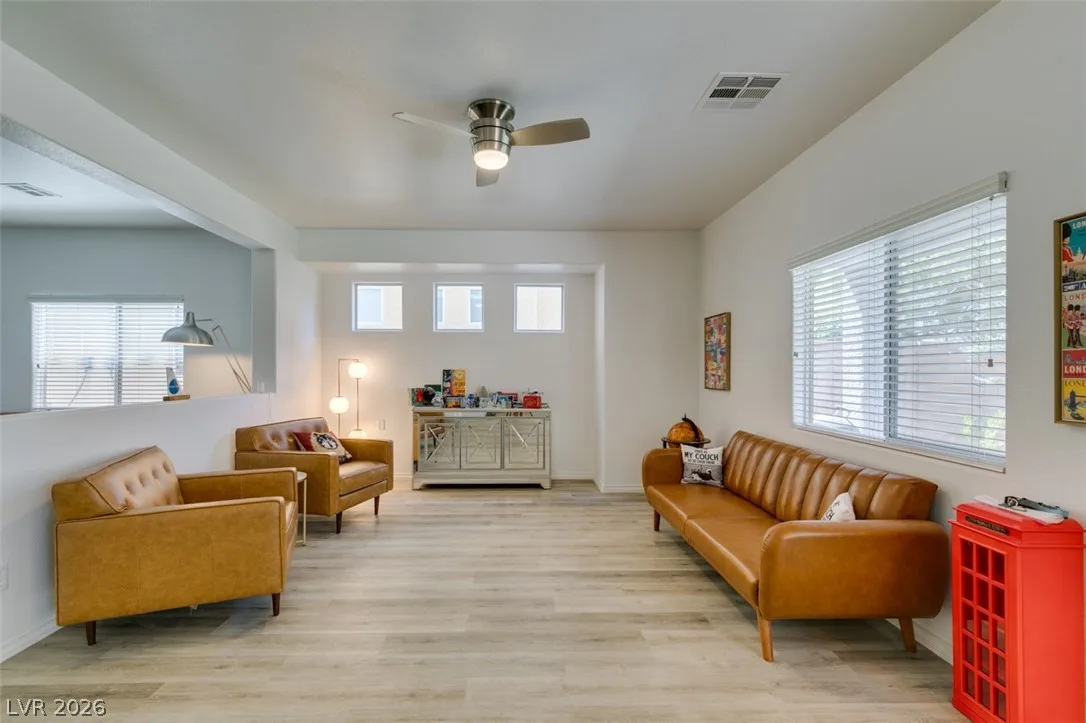5648 Tallard Court — photo 3