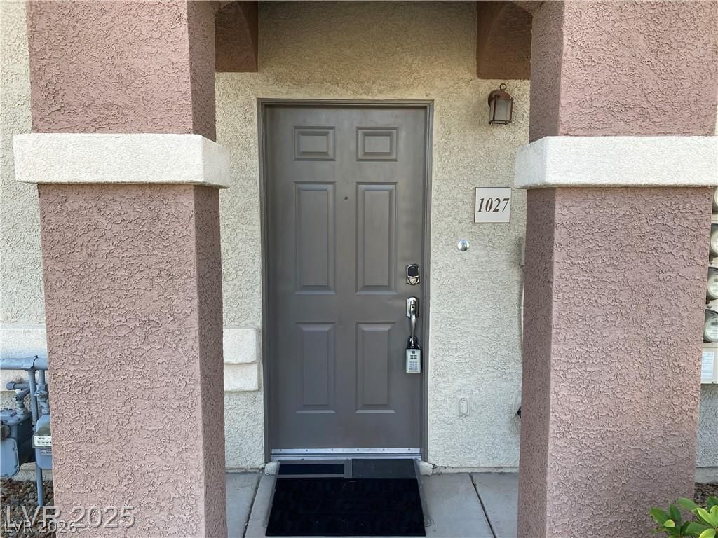 9050 West Warm Springs Road 1027 — photo 2