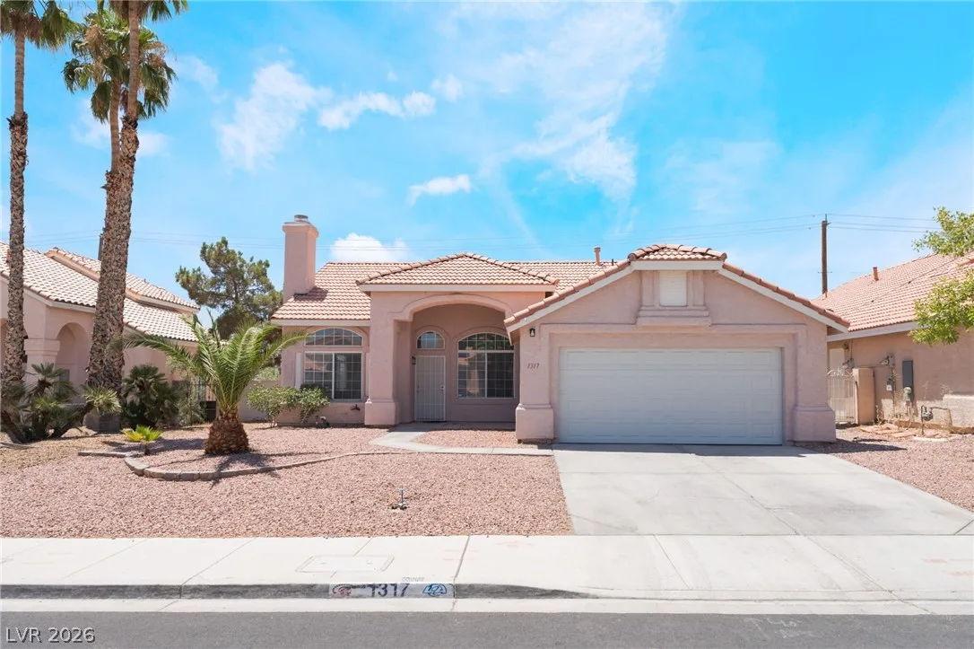 1317 Blue View Court — photo 2