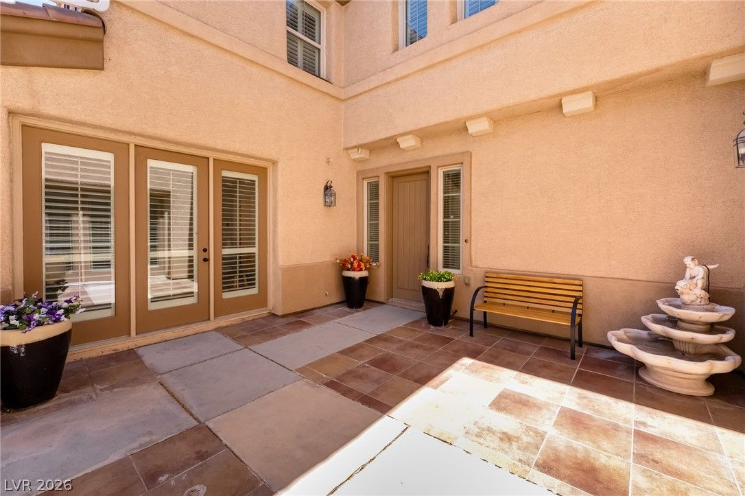 7390 Salvadora Place — photo 2
